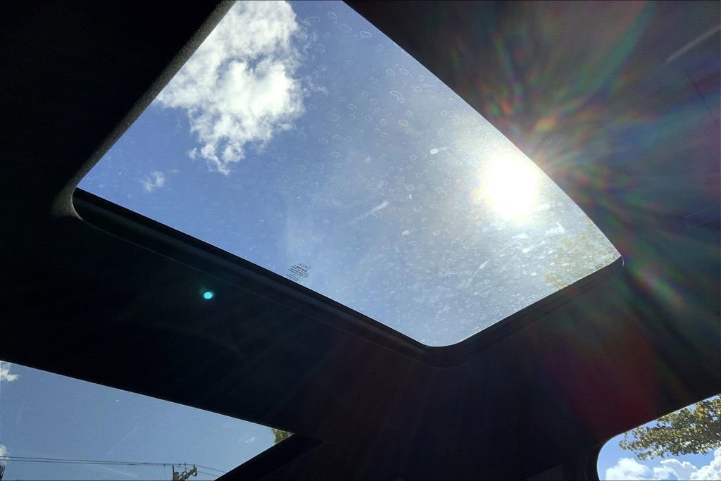 Used 2016 Ford Explorer Sport w/ Equipment Group 401A image 13