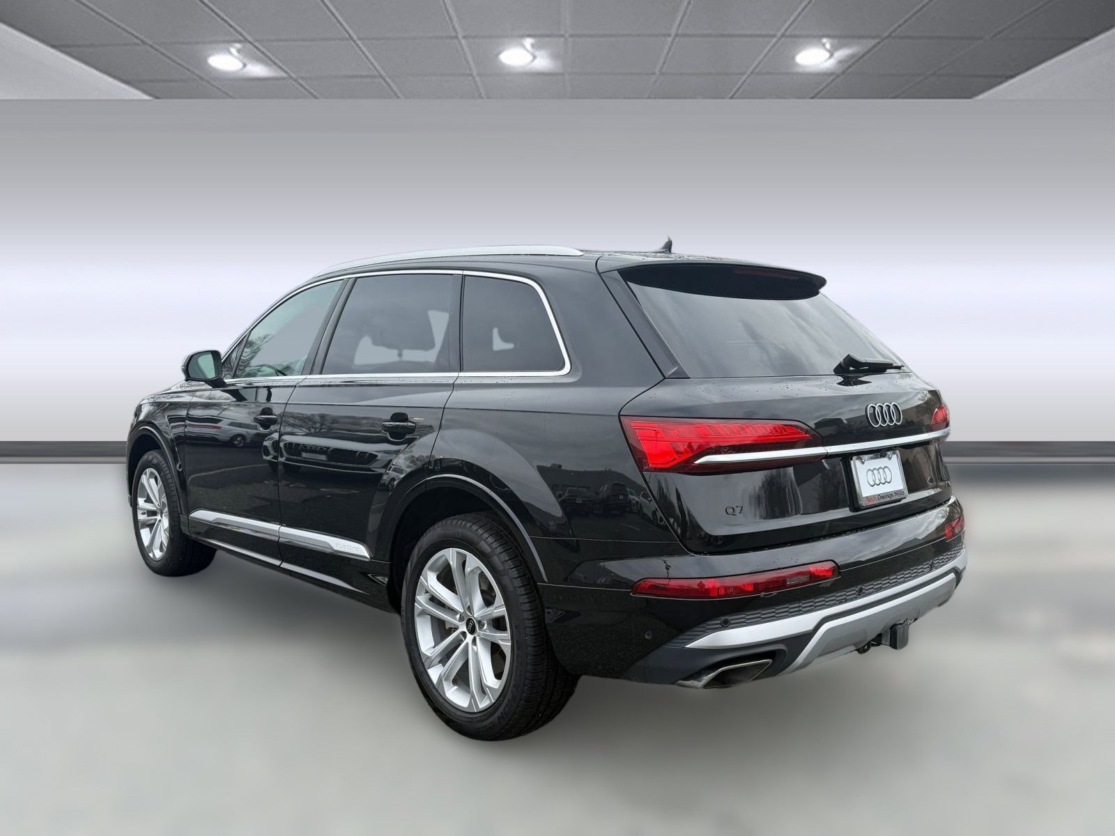 Used 2025 Audi Q7 2.0T Premium image 3