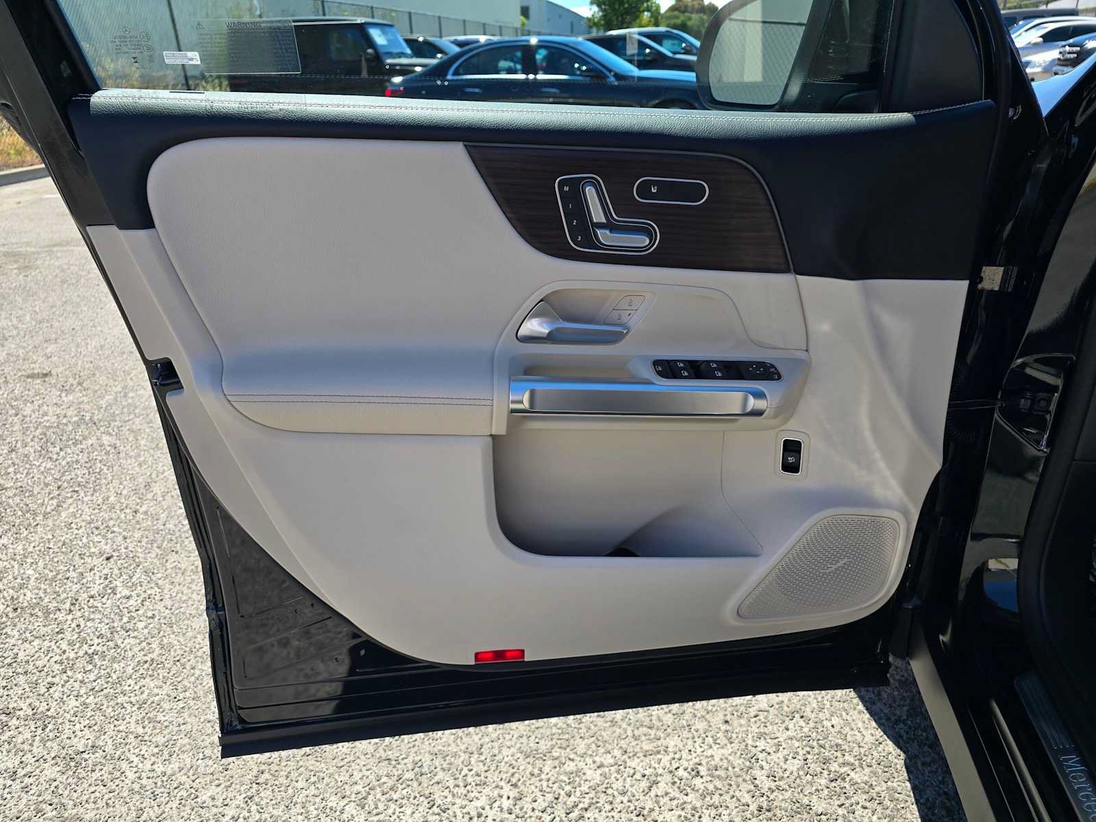 New 2026 Mercedes-Benz GLB 250 image 18