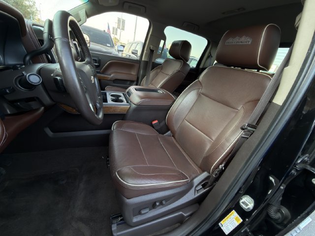 Used 2015 Chevrolet Silverado 1500 High Country w/ High Country Premium Package RWD image 29