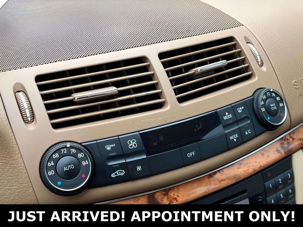 Used 2008 Mercedes-Benz E 350 4MATIC Sedan image 21