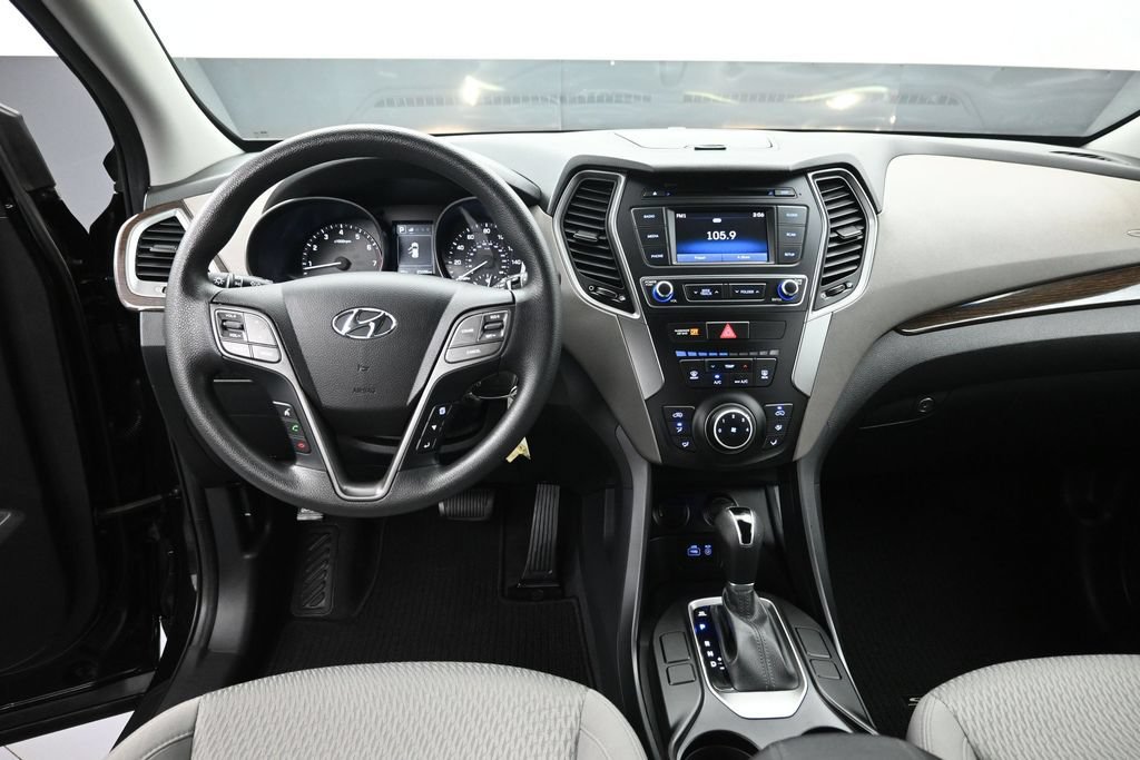 Used 2018 Hyundai Santa Fe Sport FWD image 11