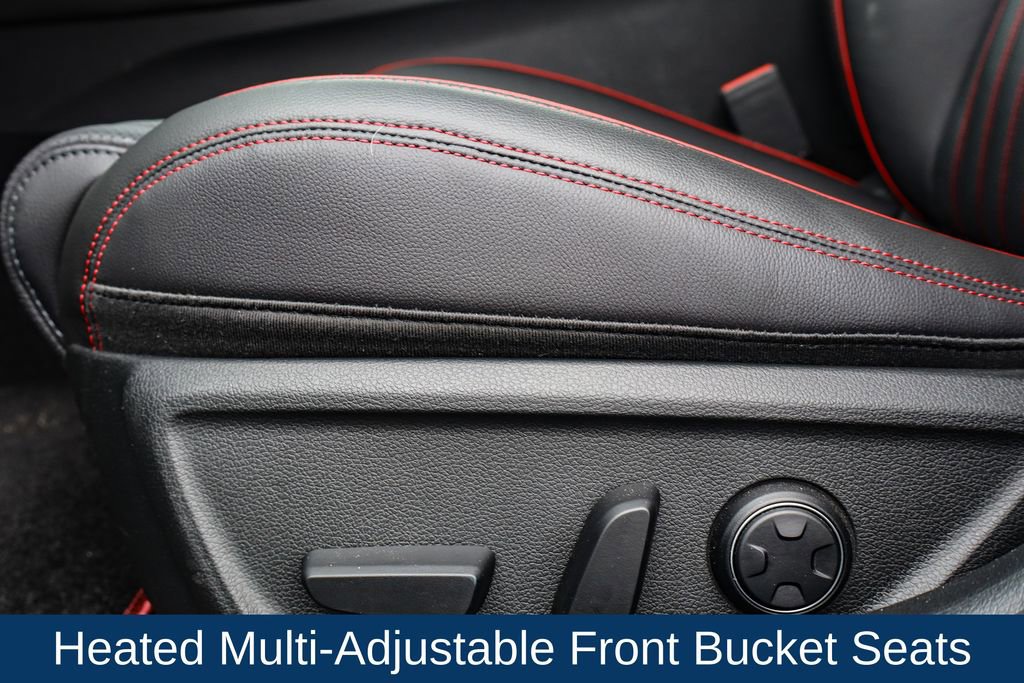 Used 2025 Genesis G70 2.5T w/ Sport Prestige Package image 11