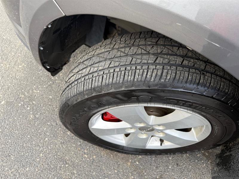 Used 2013 Dodge Journey SE image 35
