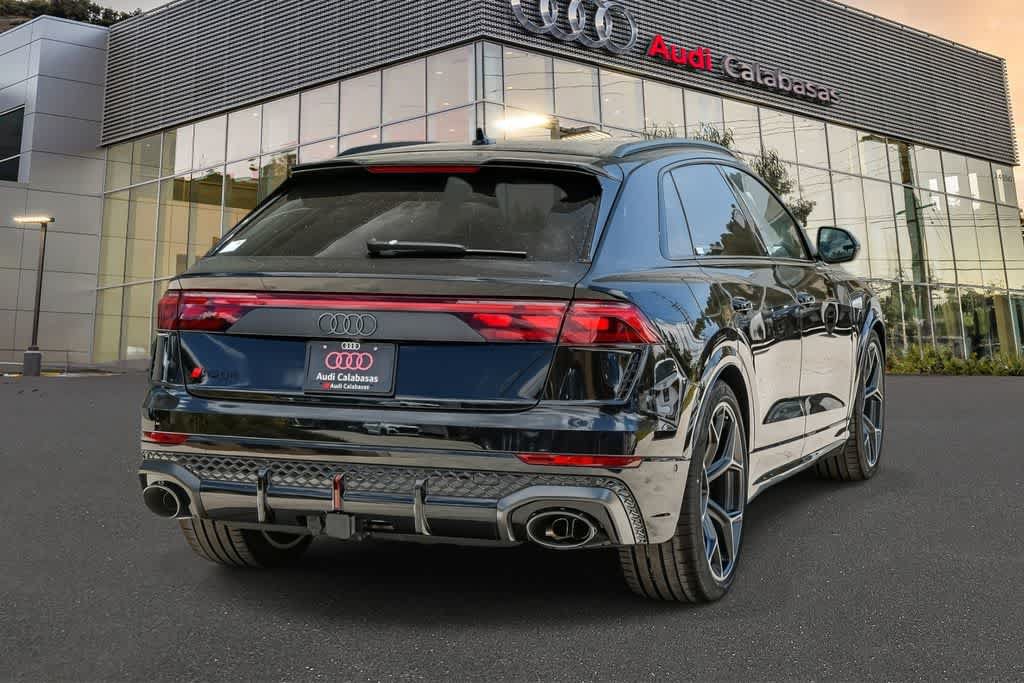 New 2026 Audi RS Q8 performance AWD/4WD image 4