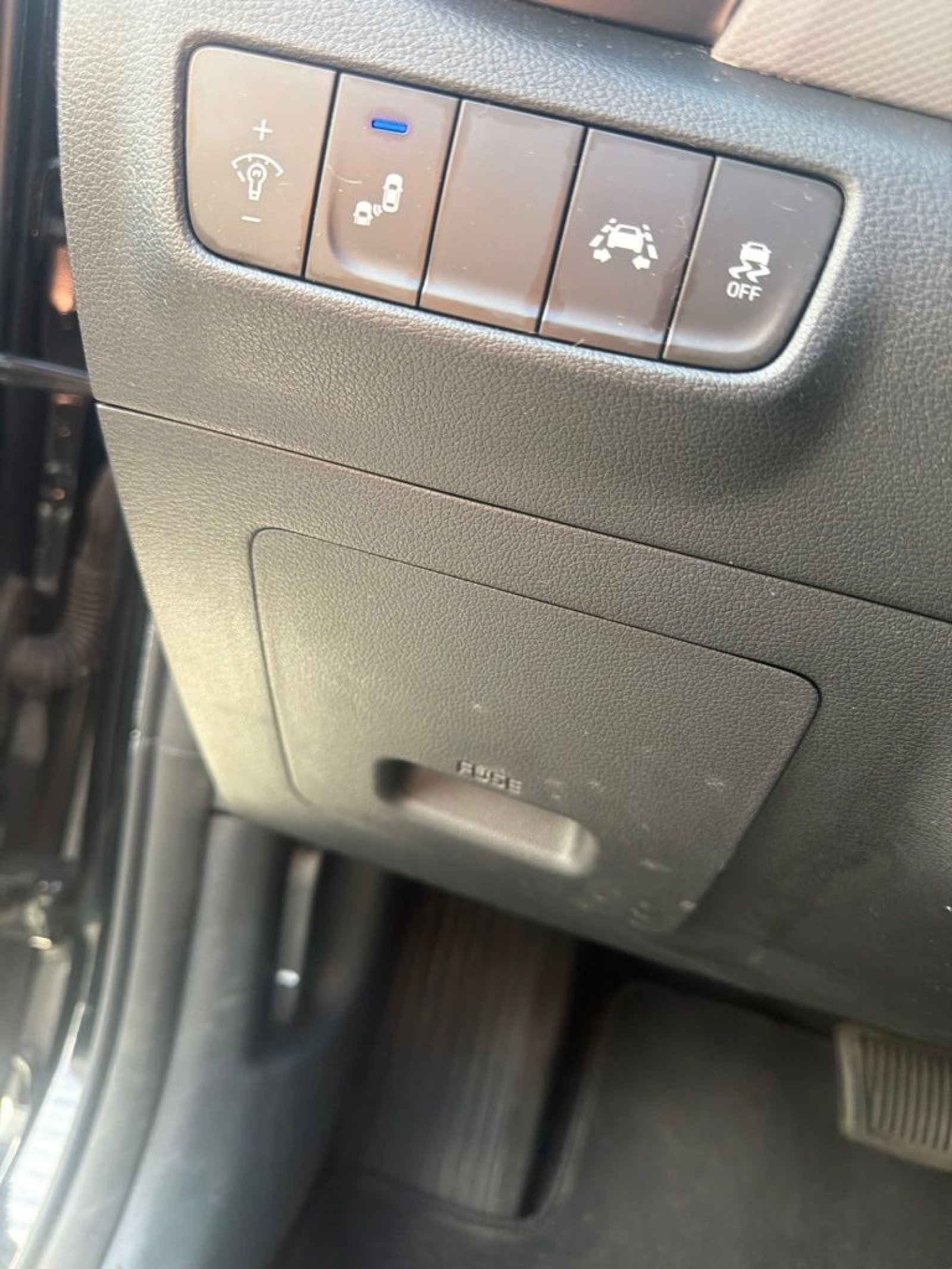 Used 2020 Hyundai Kona SEL AWD/4WD image 12