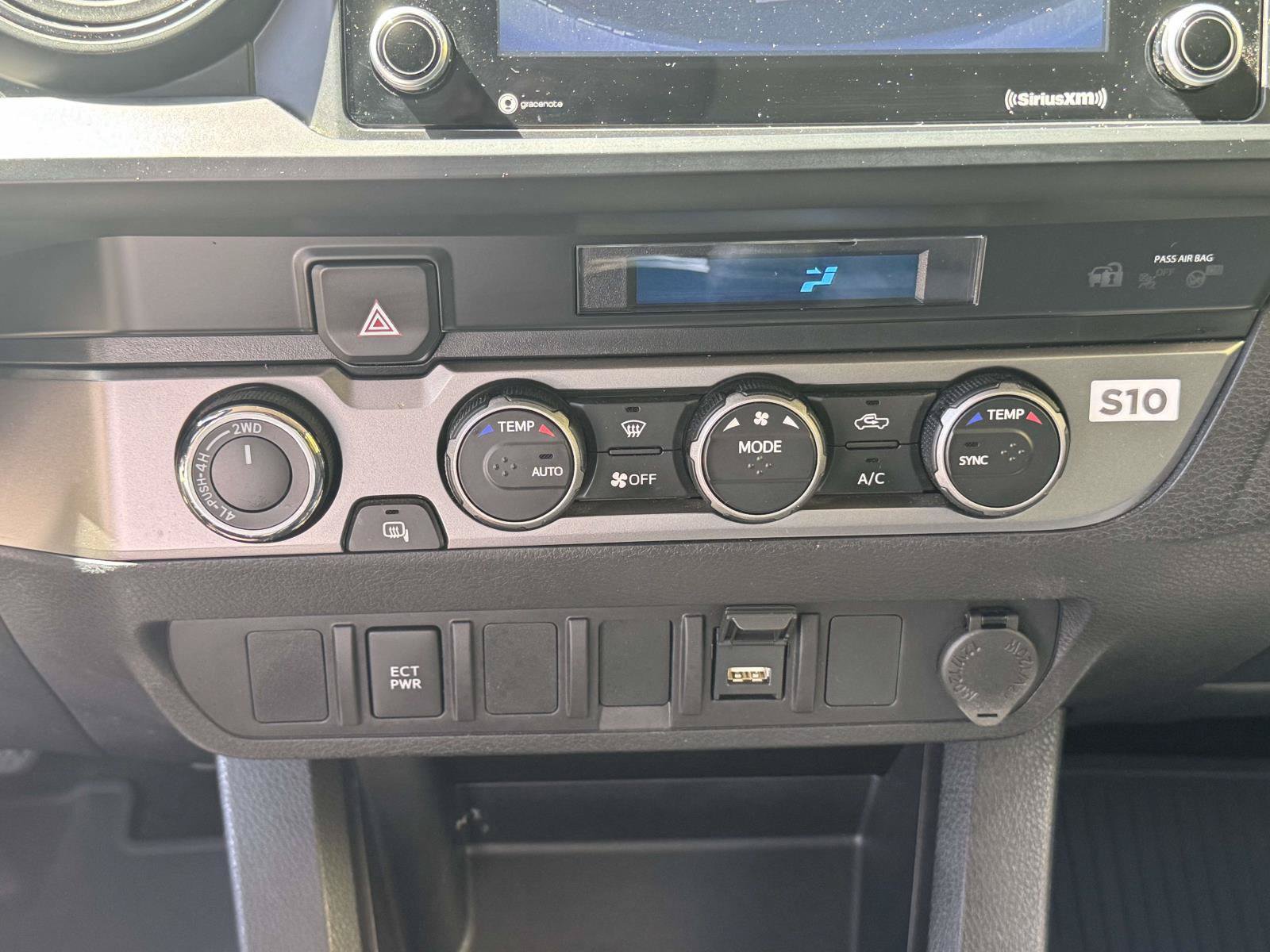 Used 2022 Toyota Tacoma SR AWD/4WD image 27
