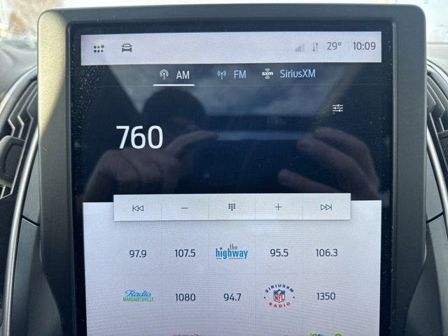 Used 2024 Ford Edge SEL w/ Convenience Package image 33