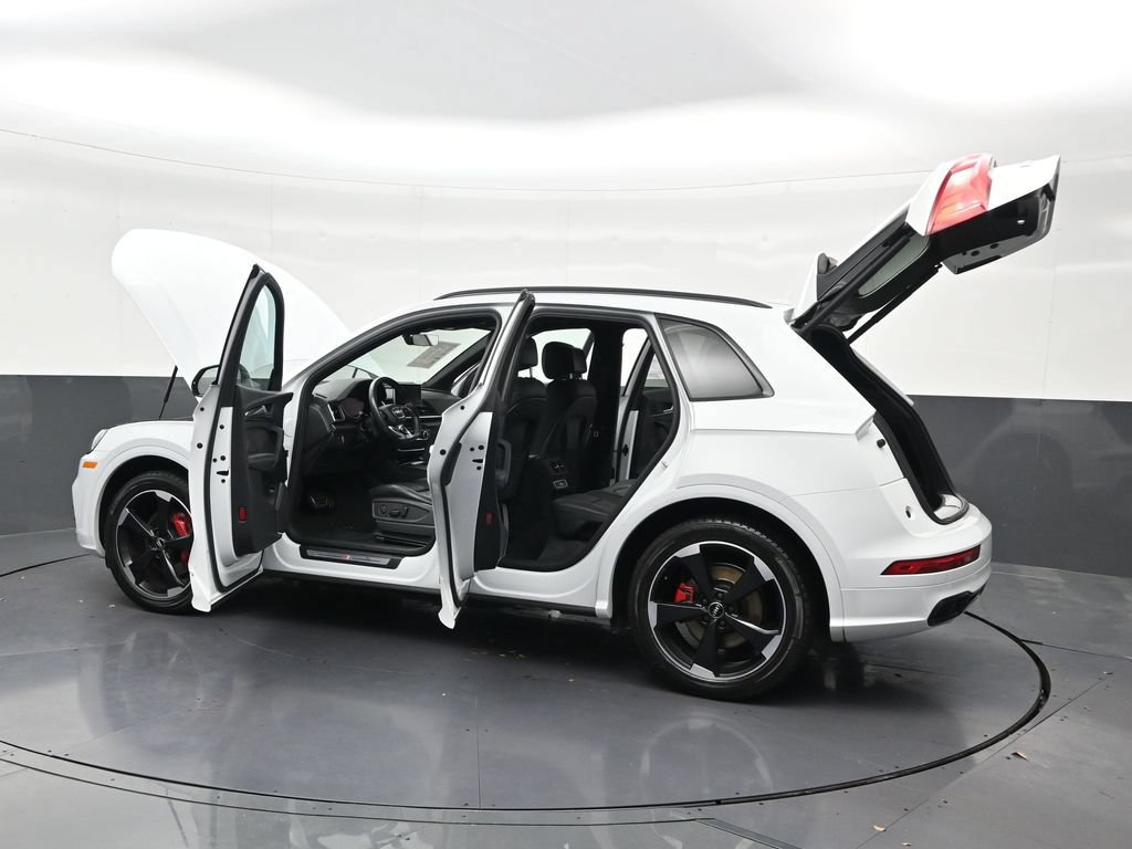 Used 2020 Audi SQ5 Premium Plus w/ Premium Plus Package AWD/4WD image 39