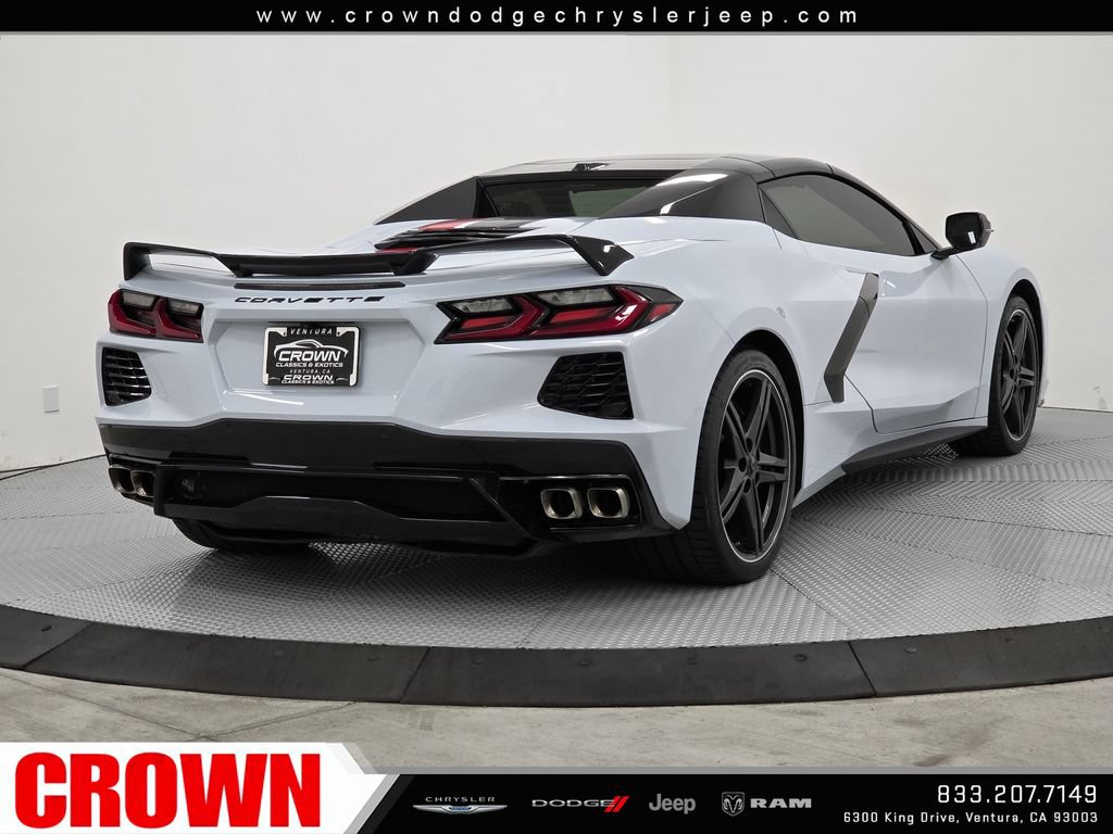 Used 2024 Chevrolet Corvette Stingray Premium Conv w/ Z51 Performance Package RWD image 7