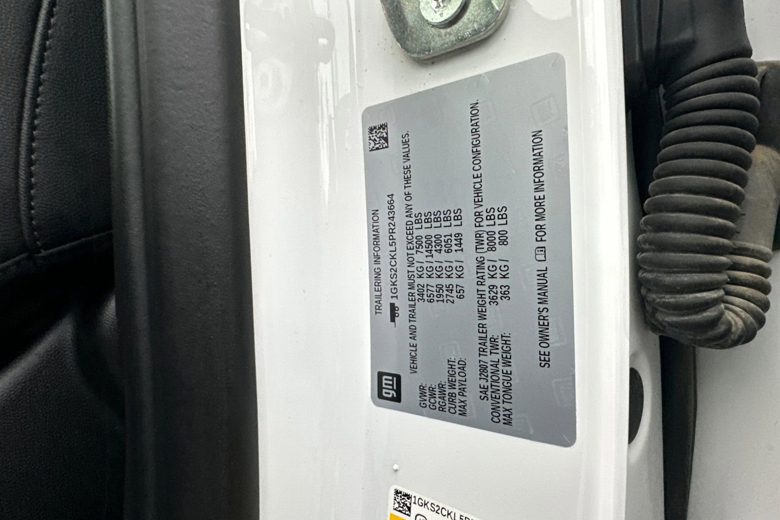 Used 2023 GMC Yukon AT4 image 30