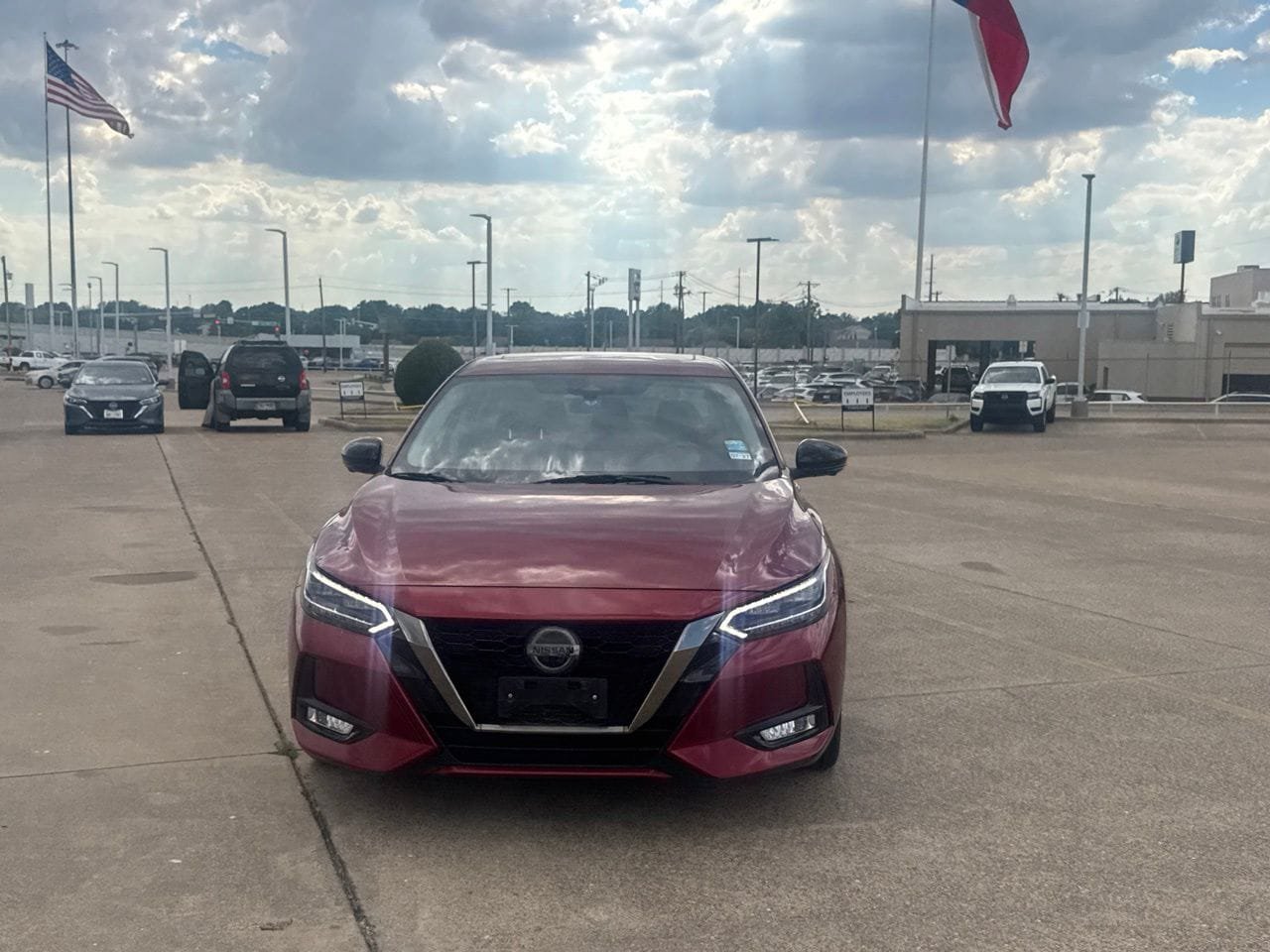 Certified 2023 Nissan Sentra SR w/ SR Premium Package FWD image 6