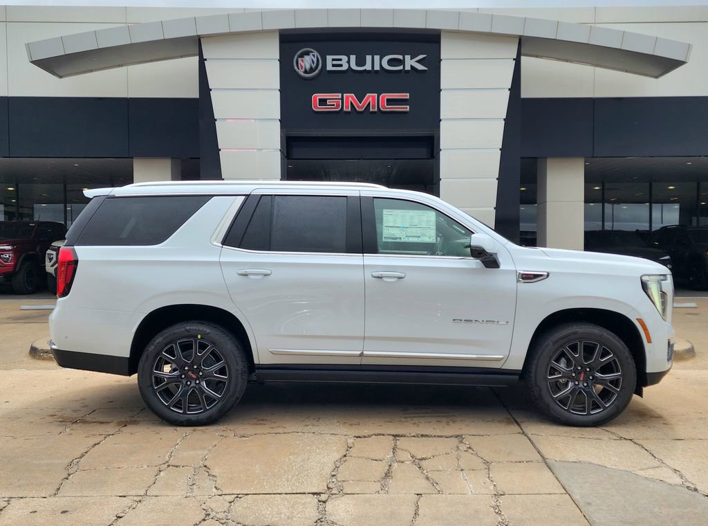 New 2026 GMC Yukon Denali w/ Denali Reserve Package AWD/4WD image 2