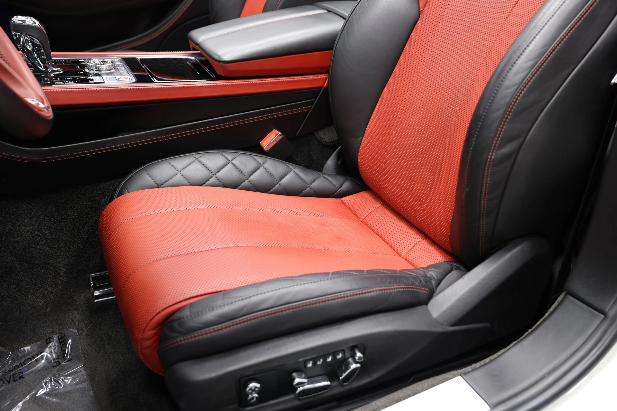 Used 2020 Bentley Continental GT V8 AWD/4WD image 25
