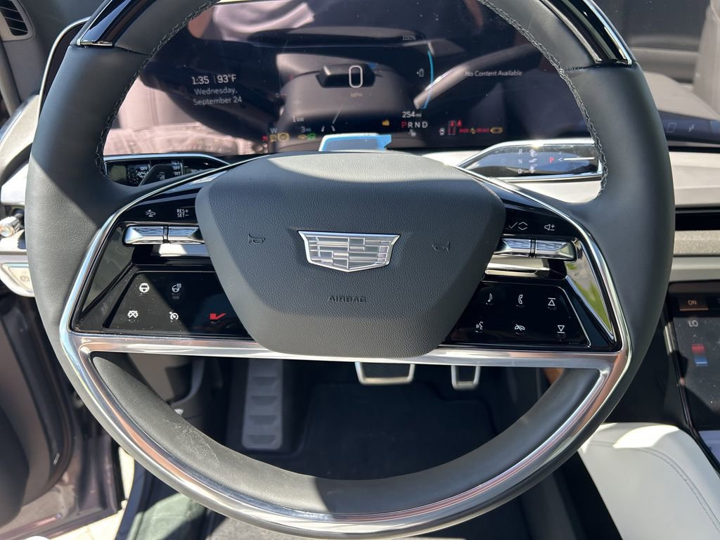 New 2026 Cadillac Vistiq Luxury image 28