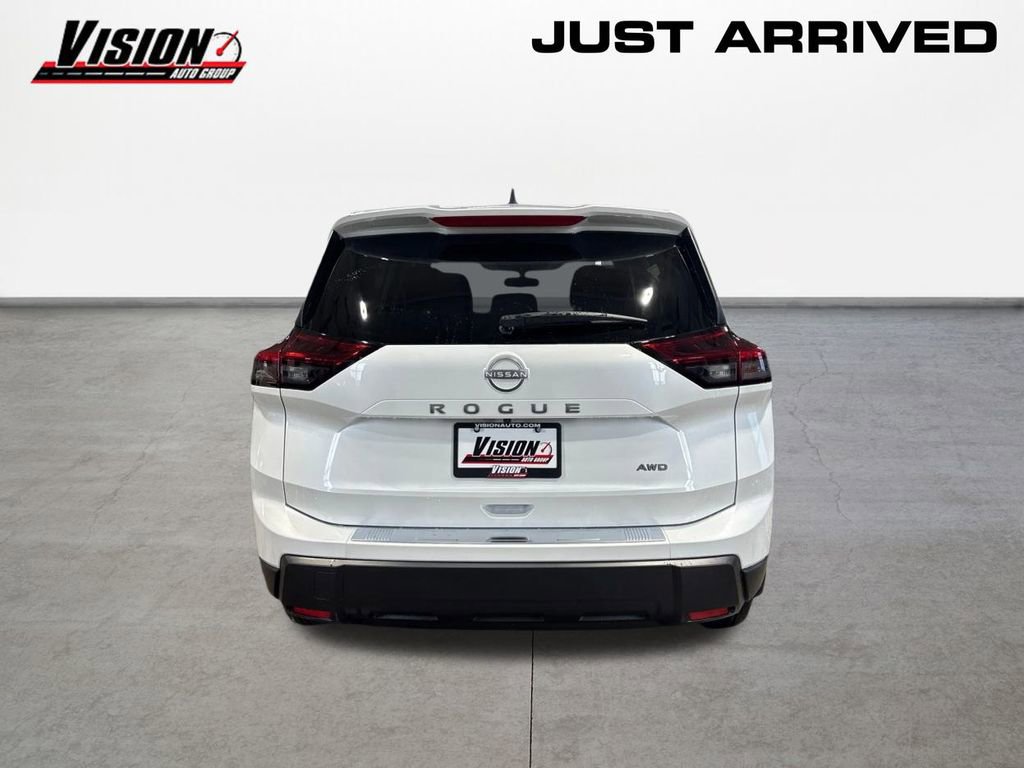 New 2026 Nissan Rogue SV w/ Cold Weather Package AWD/4WD image 6