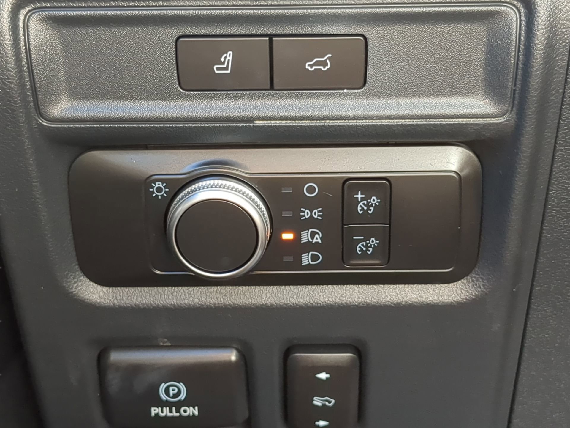 Certified 2022 Ford Expedition Max XLT image 51