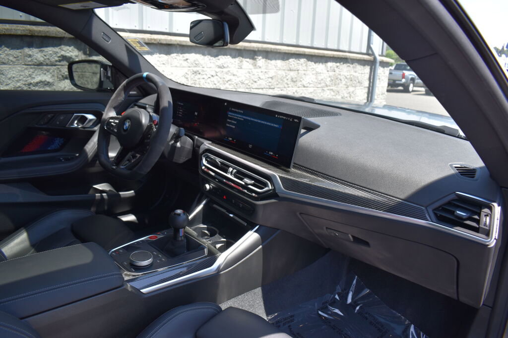 Used 2024 BMW M2 w/ Lighting Package RWD image 24