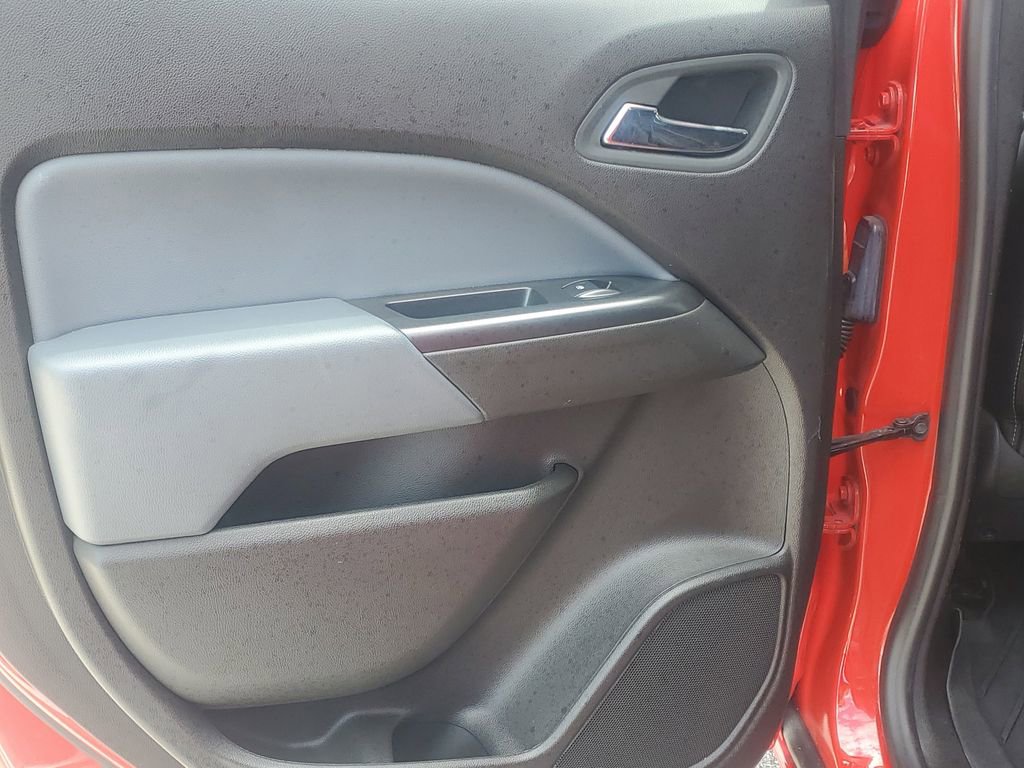 Used 2018 Chevrolet Colorado Z71 AWD/4WD image 14