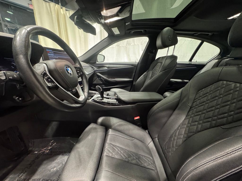 Certified 2023 BMW 530e xDrive w/ Premium Package image 21