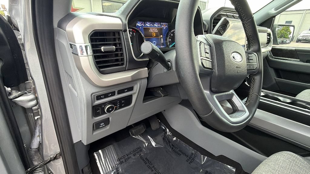 Used 2023 Ford F150 XLT w/ Equipment Group 302A High RWD image 17