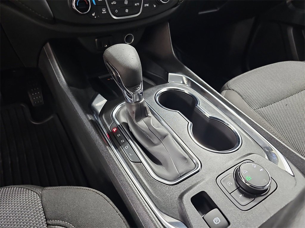 Certified 2023 Chevrolet Traverse LT image 32