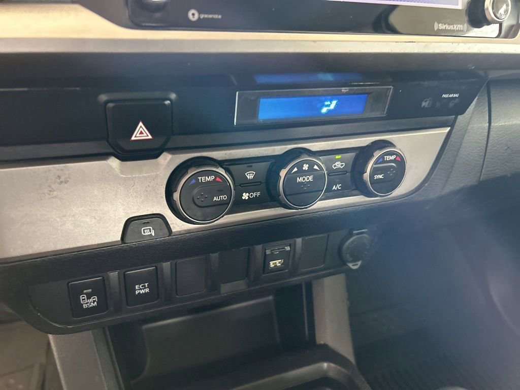 Used 2022 Toyota Tacoma 2WD Double Cab image 38