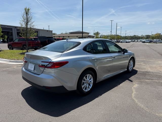Used 2026 Toyota Camry LE FWD image 6