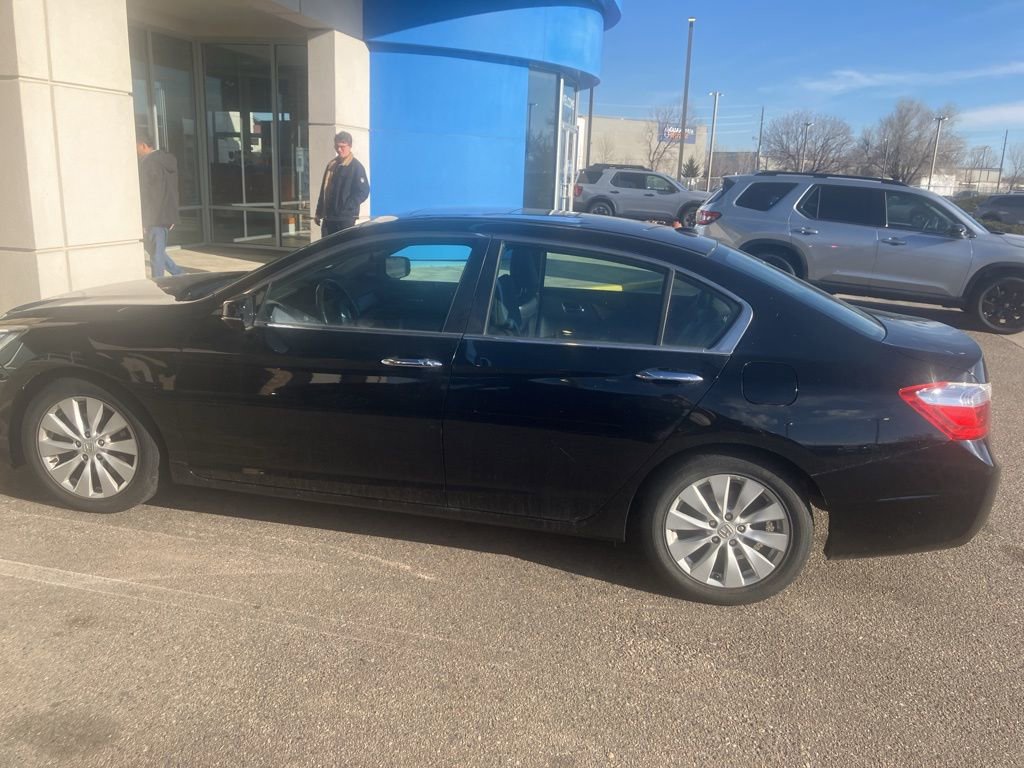 Used 2015 Honda Accord EX-L image 3