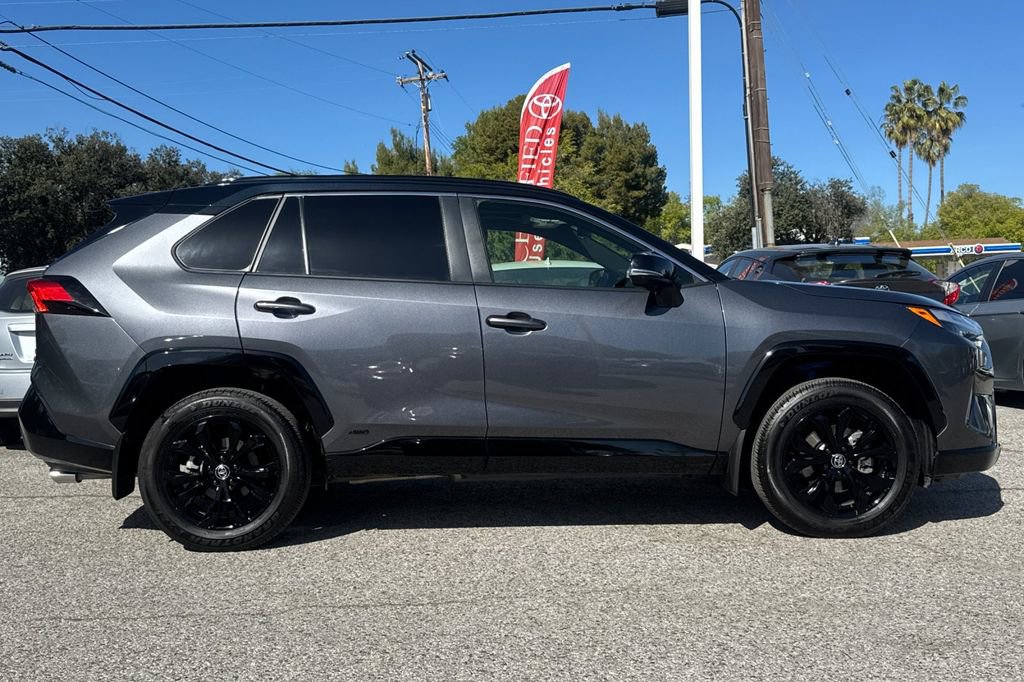 Used 2024 Toyota RAV4 XSE w/ Advanced Technology Package image 2