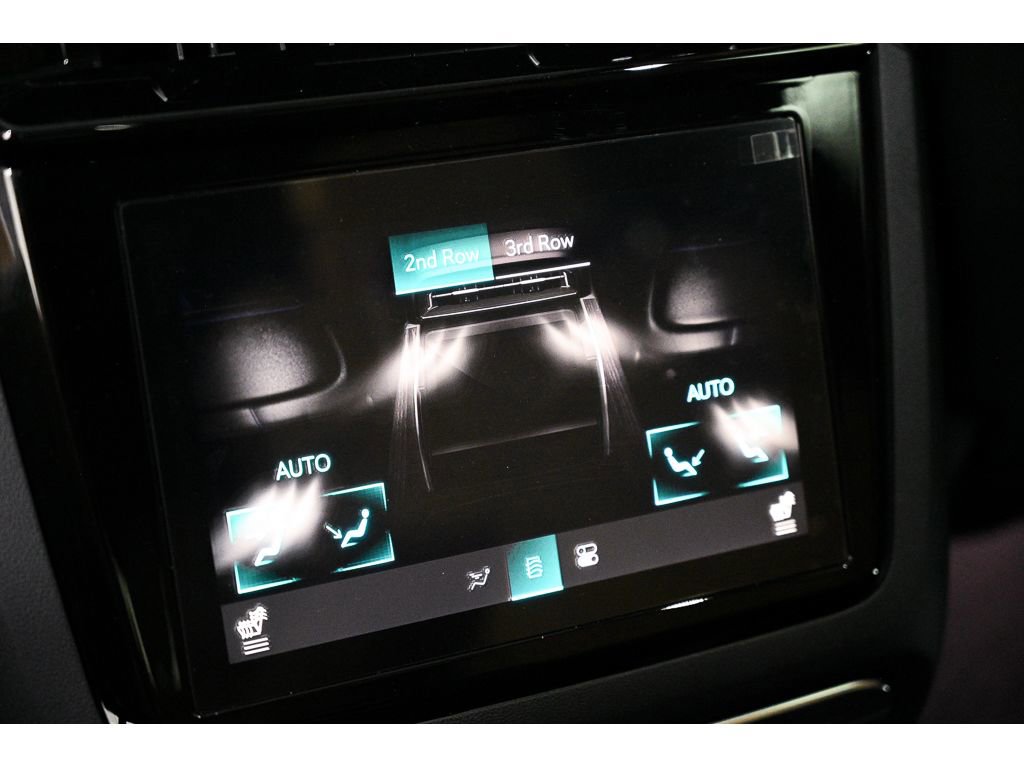 New 2025 Cadillac Escalade IQ Luxury 2 image 21