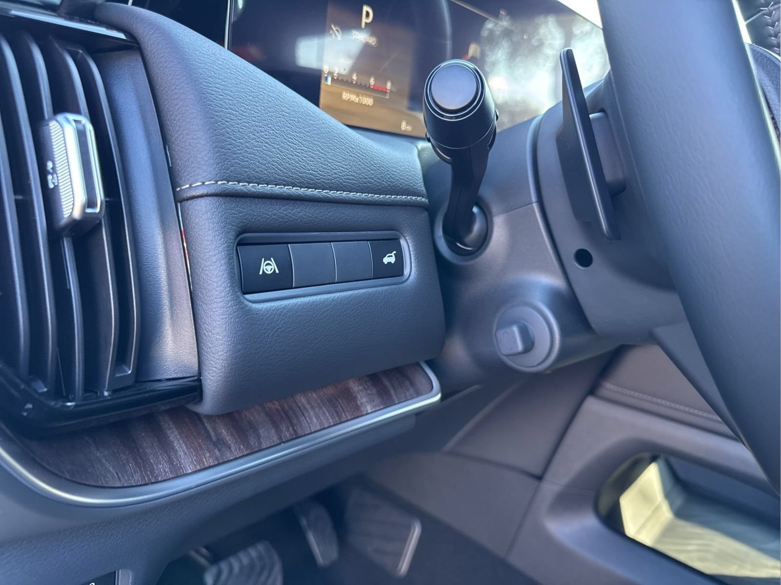 New 2026 Nissan Armada Platinum AWD/4WD image 14