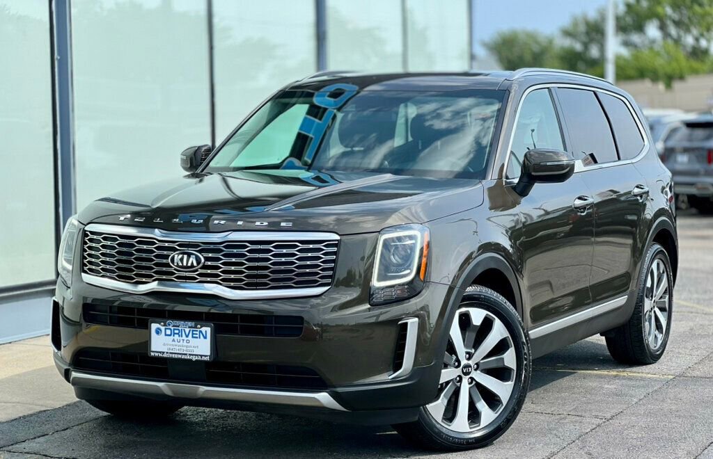 Used 2020 Kia Telluride S w/ S 8 Passenger Seating Package