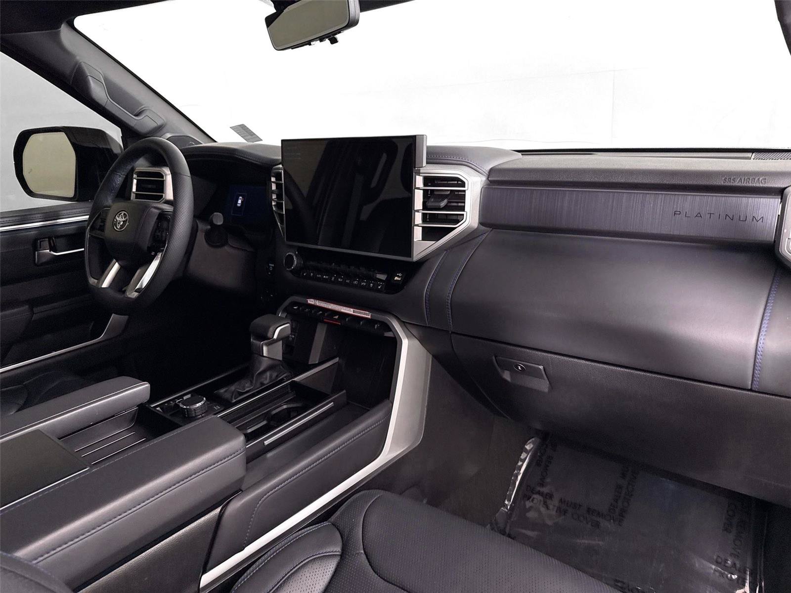 Certified 2025 Toyota Sequoia Platinum AWD/4WD image 50