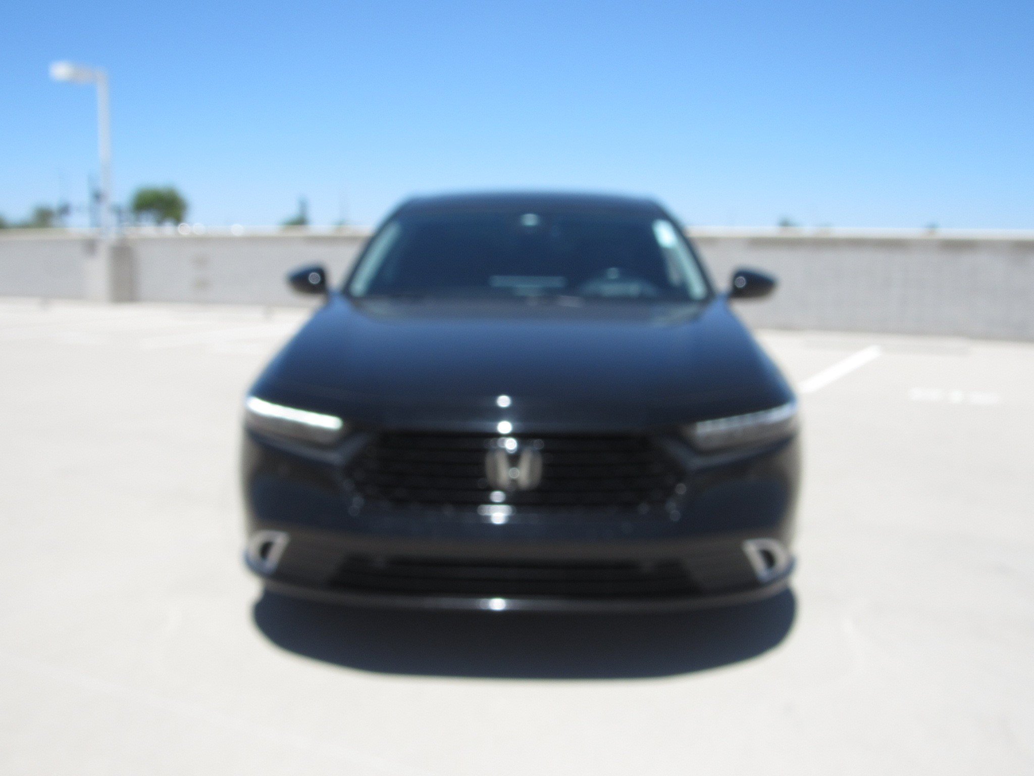 Used 2023 Honda Accord Touring image 3
