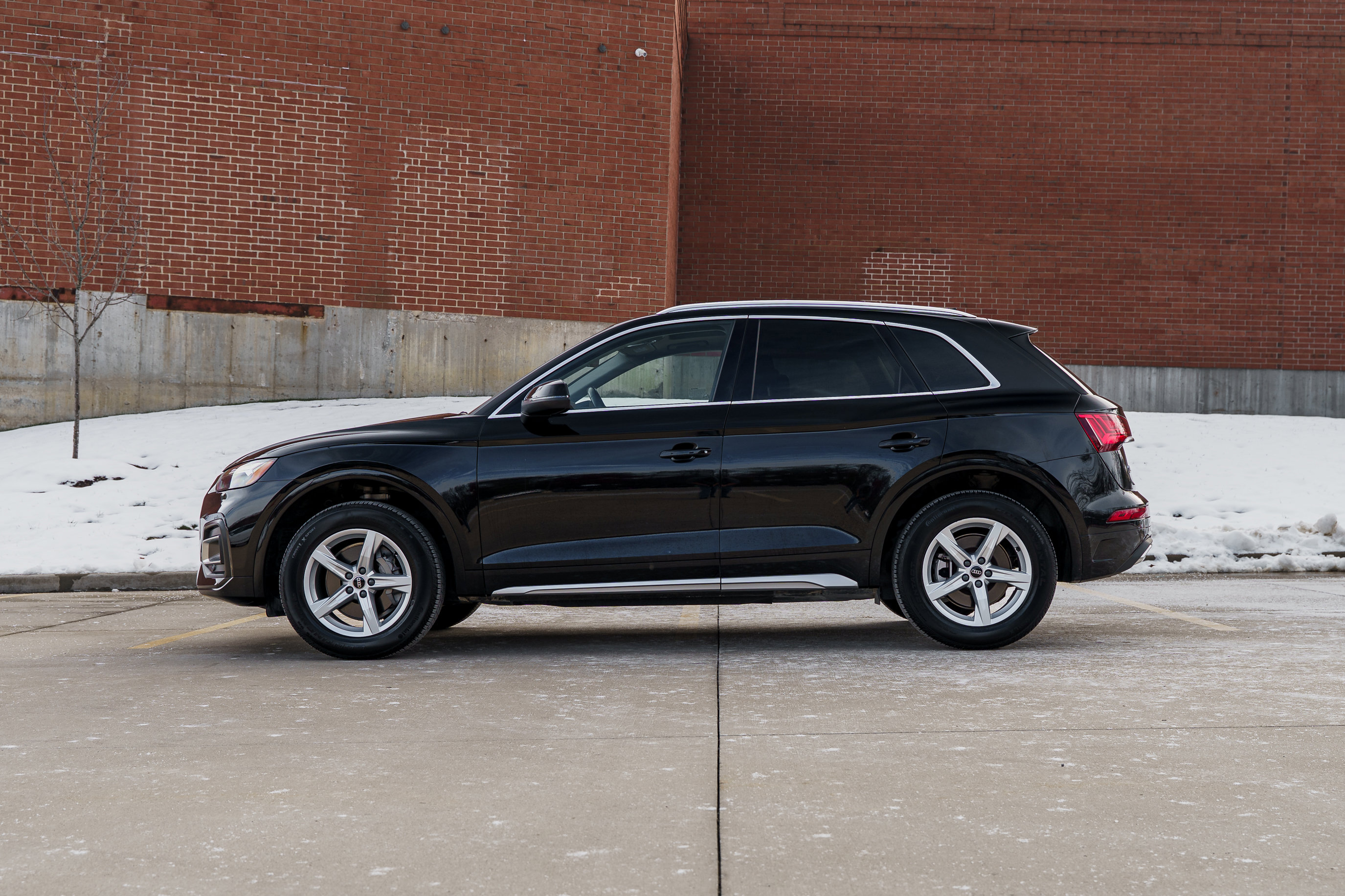 Certified 2023 Audi Q5 2.0T Premium w/ Convenience Package image 6