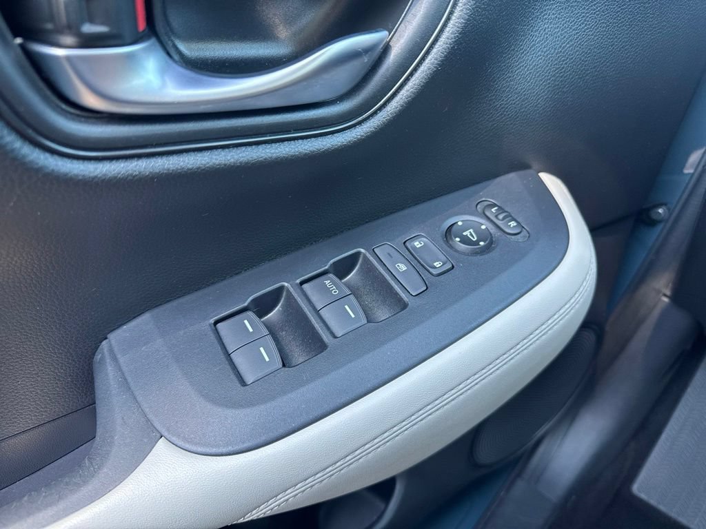 Certified 2024 Honda HR-V LX image 23