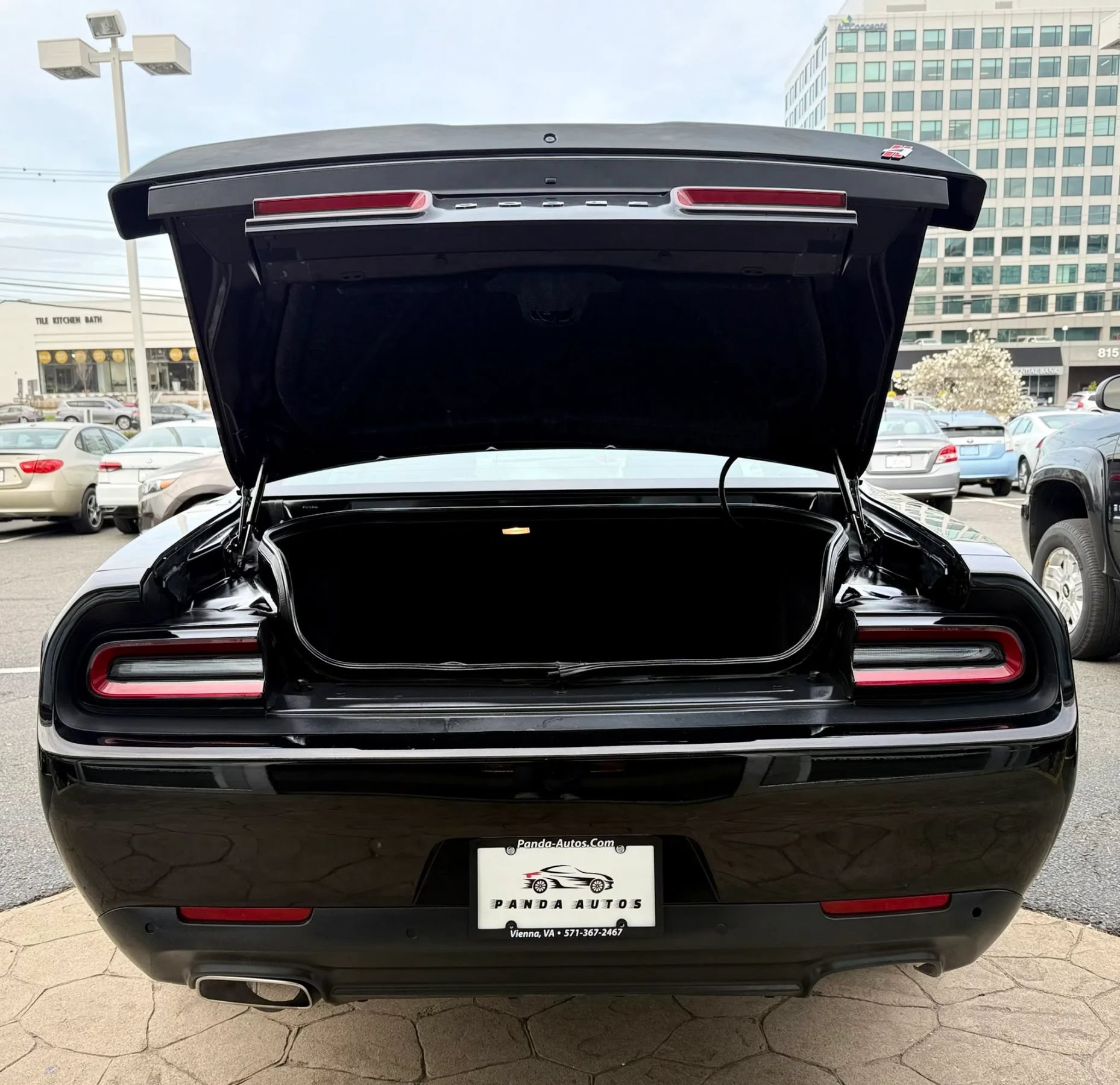 Used 2022 Dodge Challenger GT AWD/4WD image 30