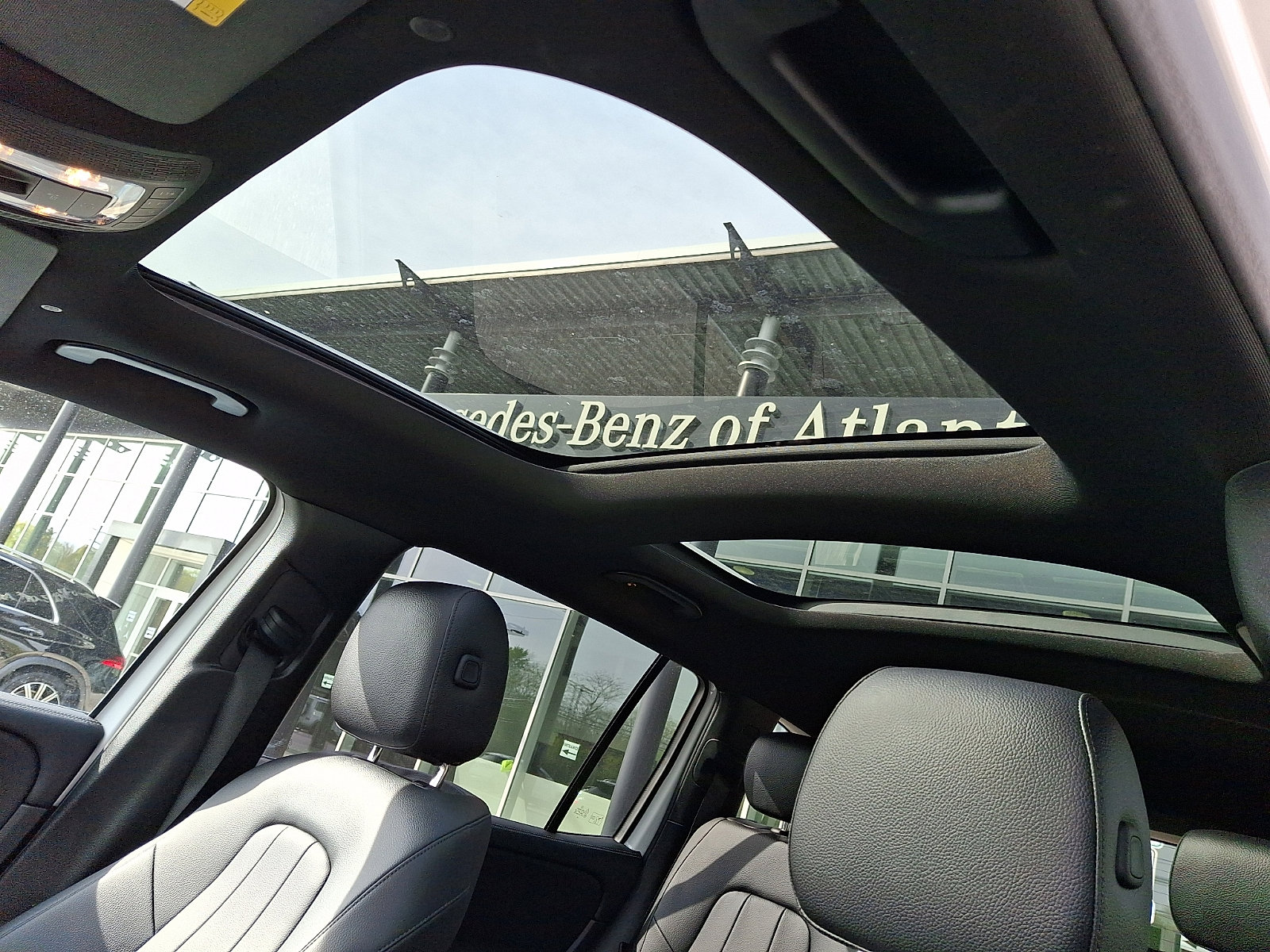 Used 2023 Mercedes-Benz GLB 250 4MATIC image 15