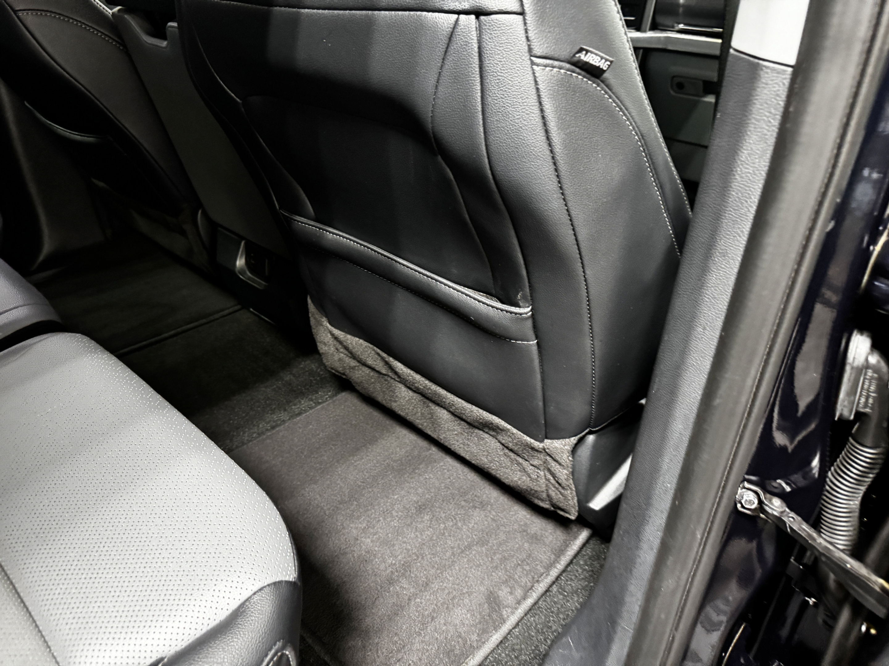 Used 2022 Ford F150 Lariat RWD image 39