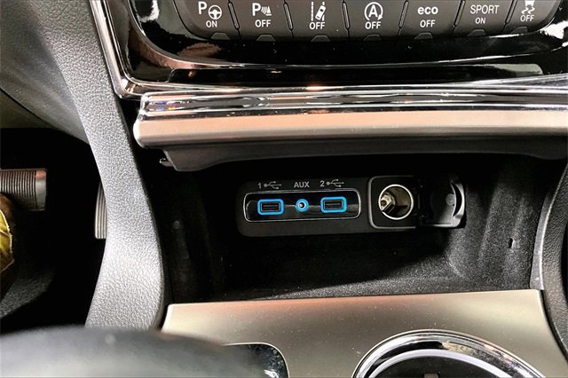 Used 2021 Jeep Grand Cherokee Limited w/ Premium Lighting Group image 16