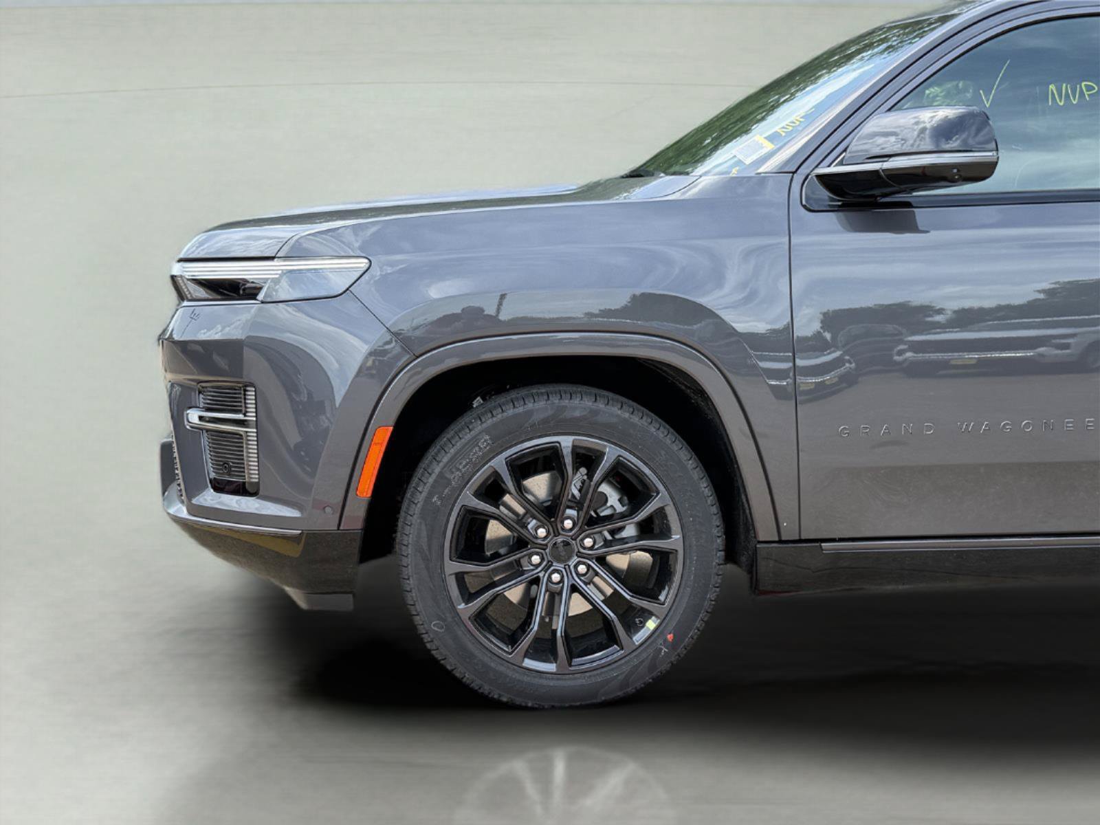 New 2026 Jeep Grand Wagoneer Summit AWD/4WD image 9