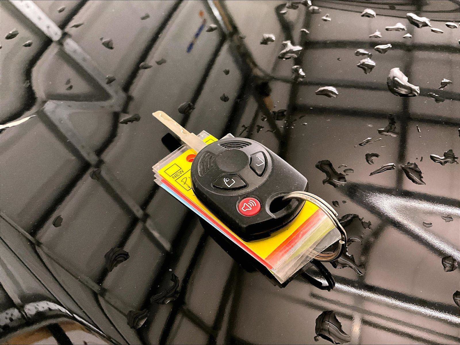 Used 2017 Ford Escape SE w/ Equipment Group 201A image 10