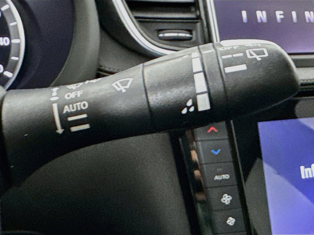 Certified 2019 INFINITI QX50 Essential w/ Proactive Package FWD image 15