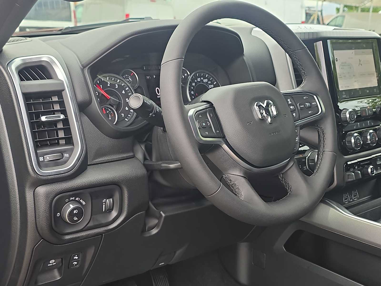 Used 2026 RAM 1500 Big Horn AWD/4WD image 10