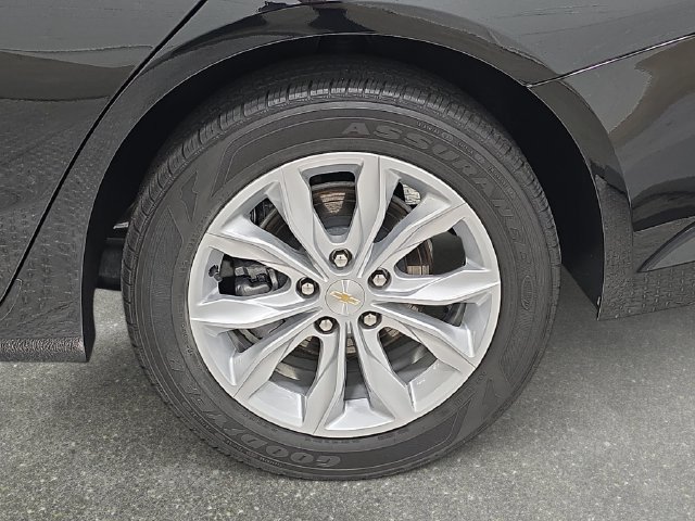 Used 2024 Chevrolet Malibu LT FWD image 32