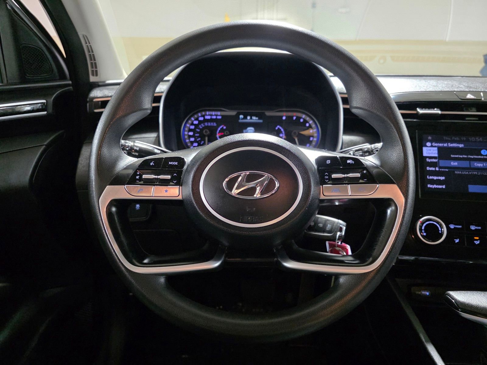 Certified 2022 Hyundai Tucson SE image 29