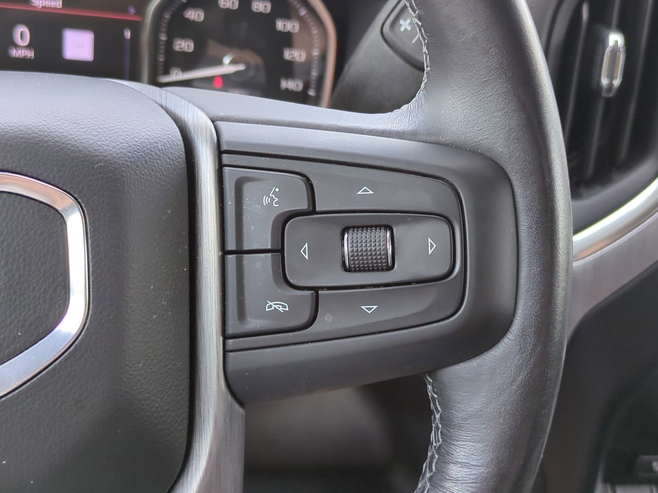 Used 2019 GMC Sierra 1500 Denali w/ Denali Ultimate Package AWD/4WD image 27