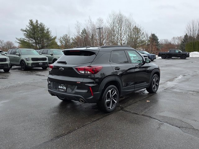 Used 2022 Chevrolet TrailBlazer RS w/ Technology Package image 8