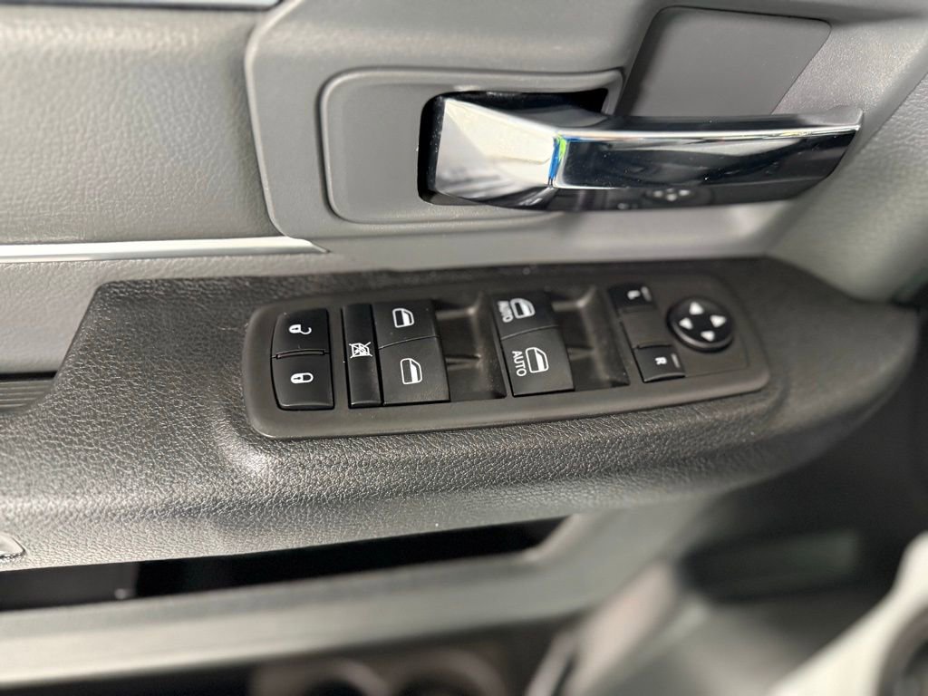 Used 2024 RAM 1500 Classic SLT image 12